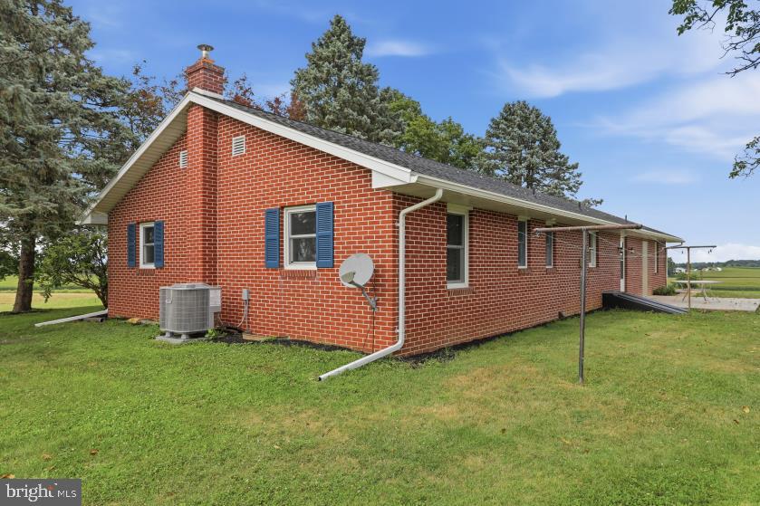 6906 White Church Rd Property Photo 4