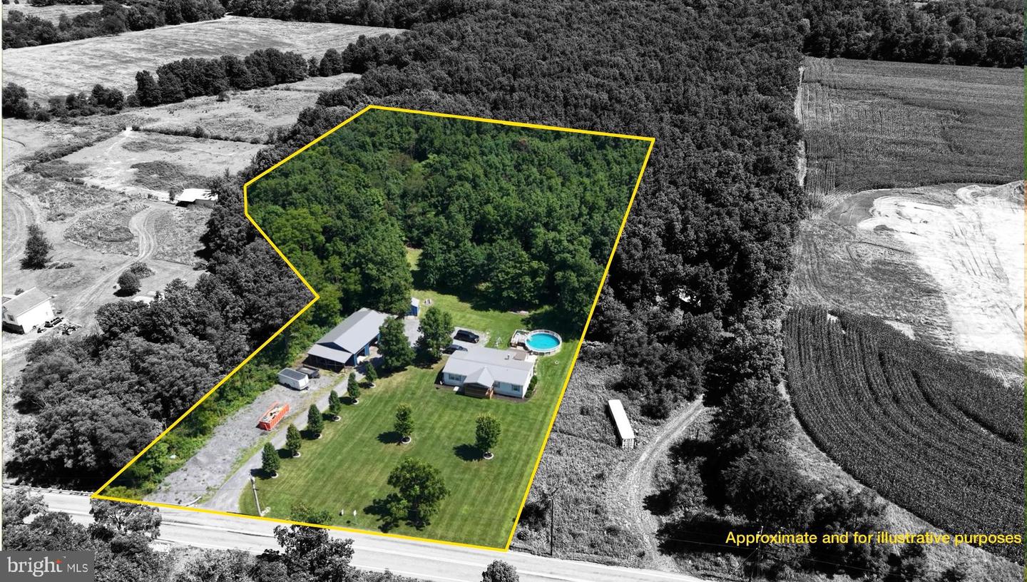 19890 Amberson Road Property Photo 2