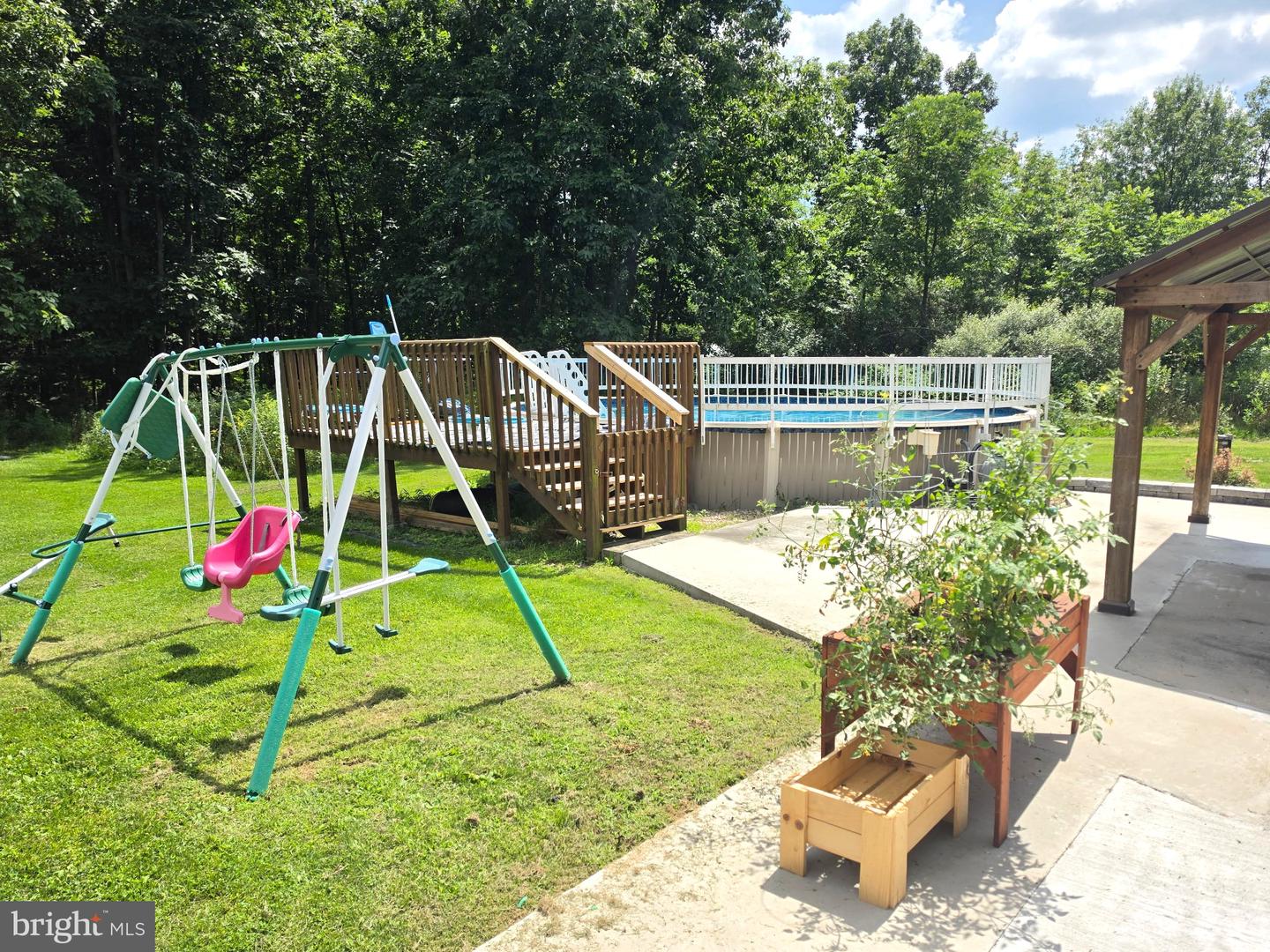19890 Amberson Road Property Photo 35