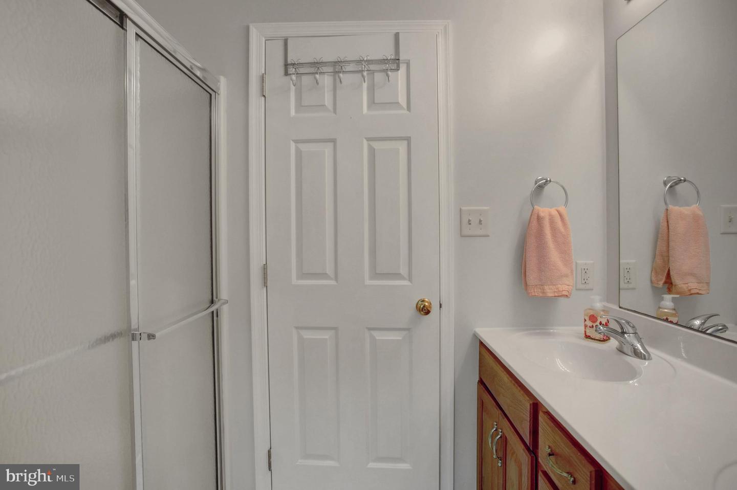 155 Eleahs Xing Property Photo 27