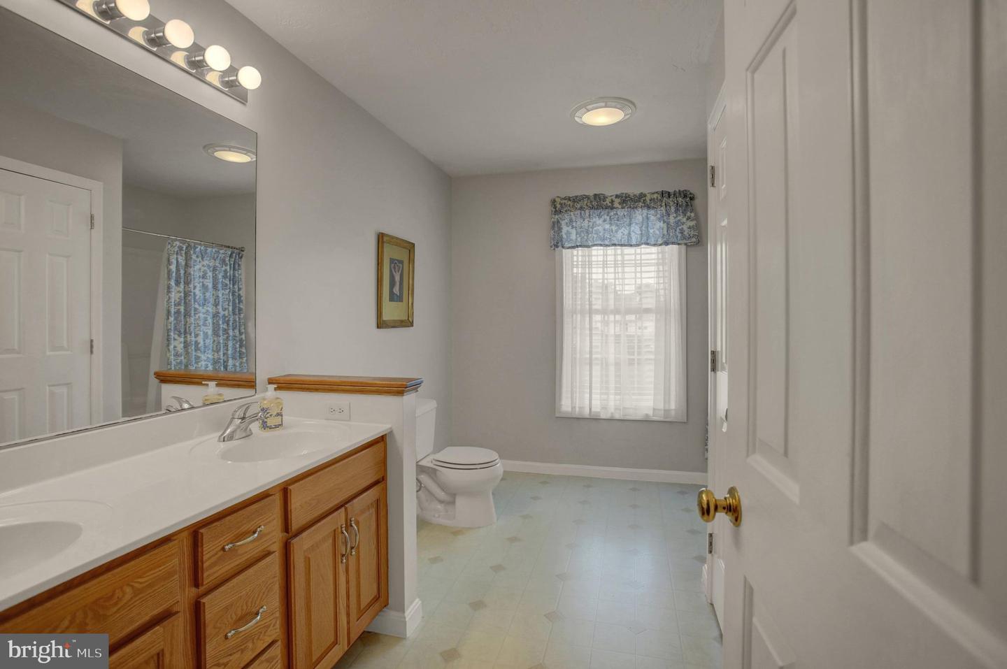 155 Eleahs Xing Property Photo 34