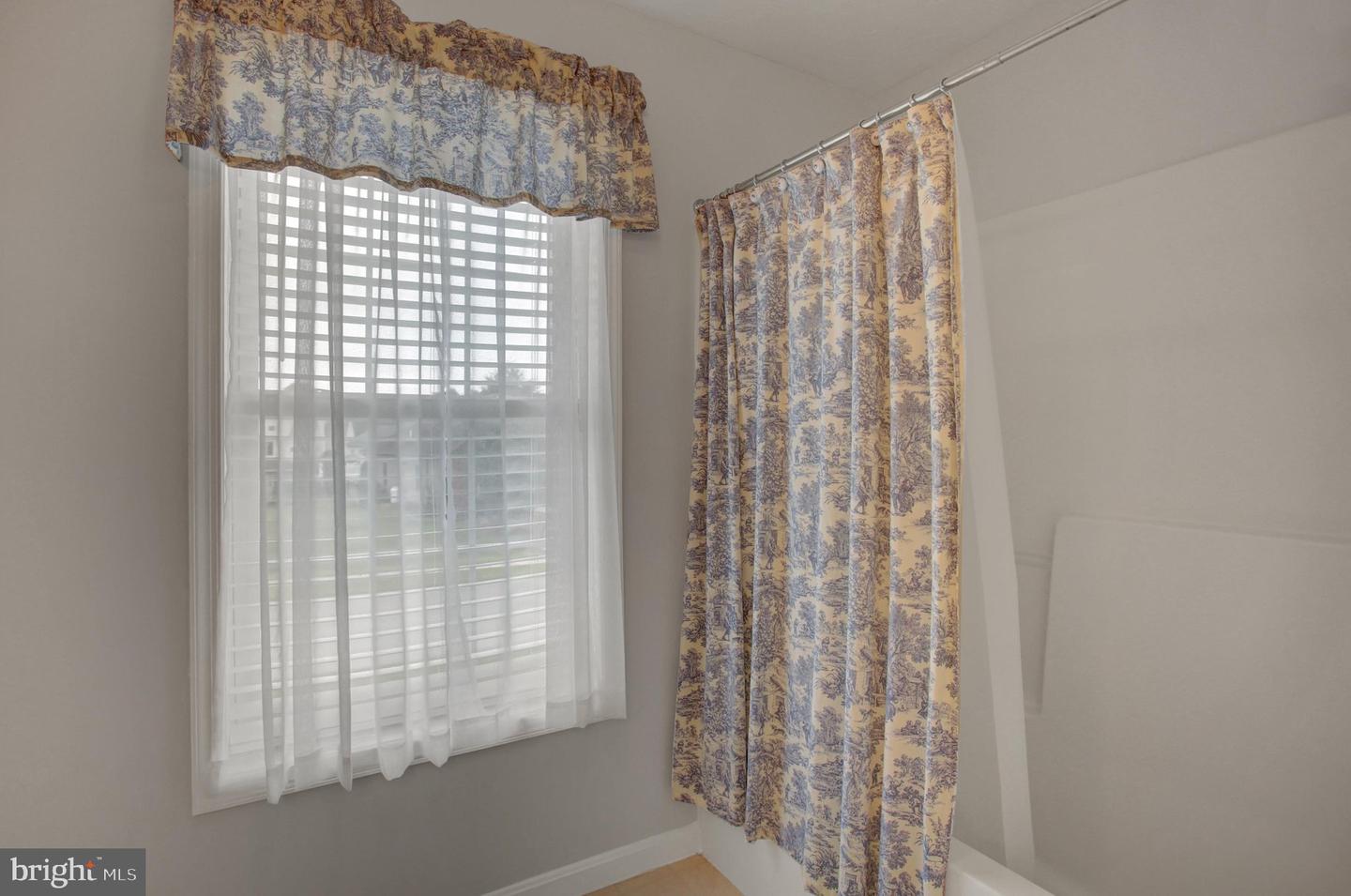 155 Eleahs Xing Property Photo 35