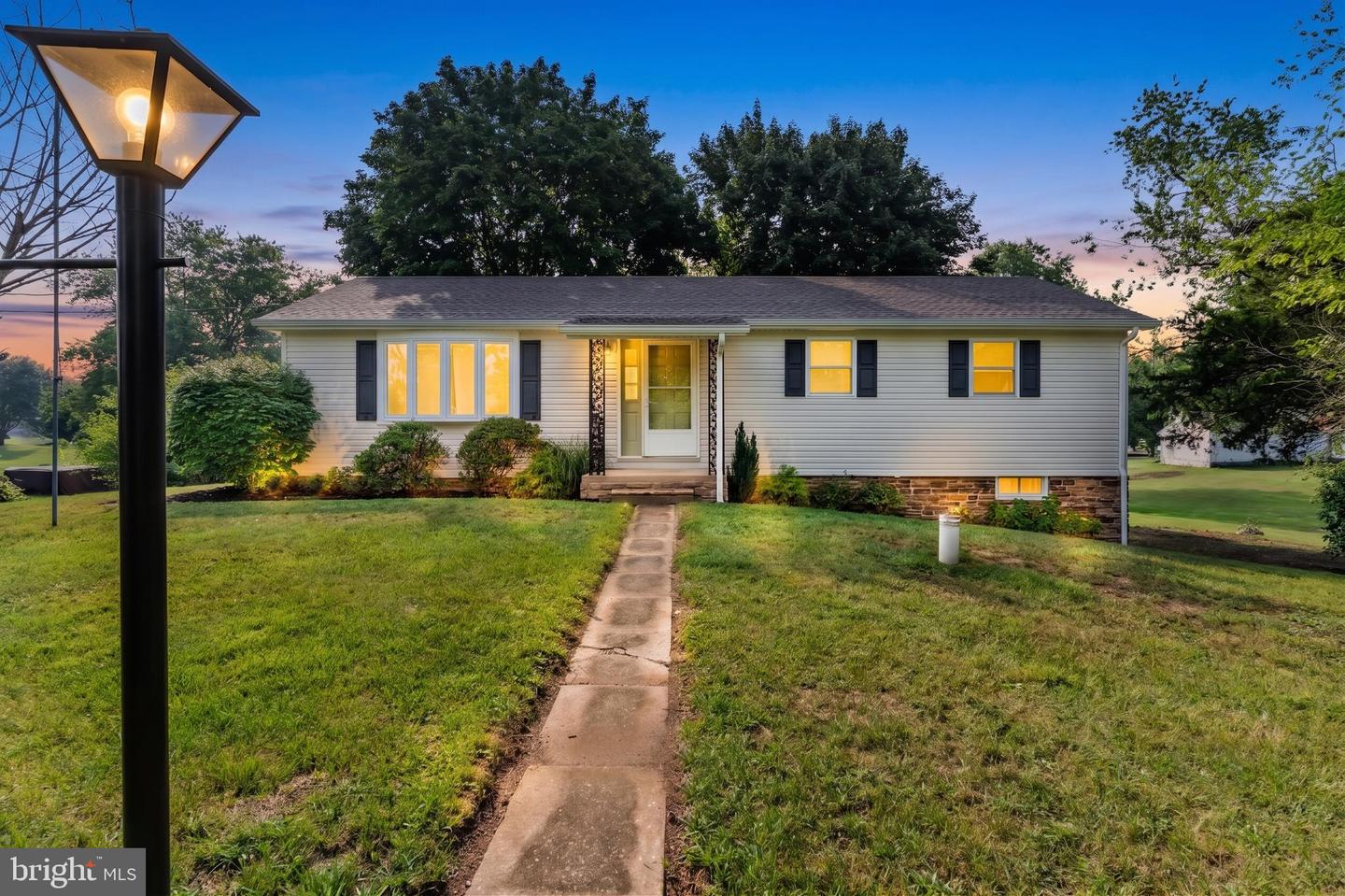 10624 Scenic View Drive Property Photo 1