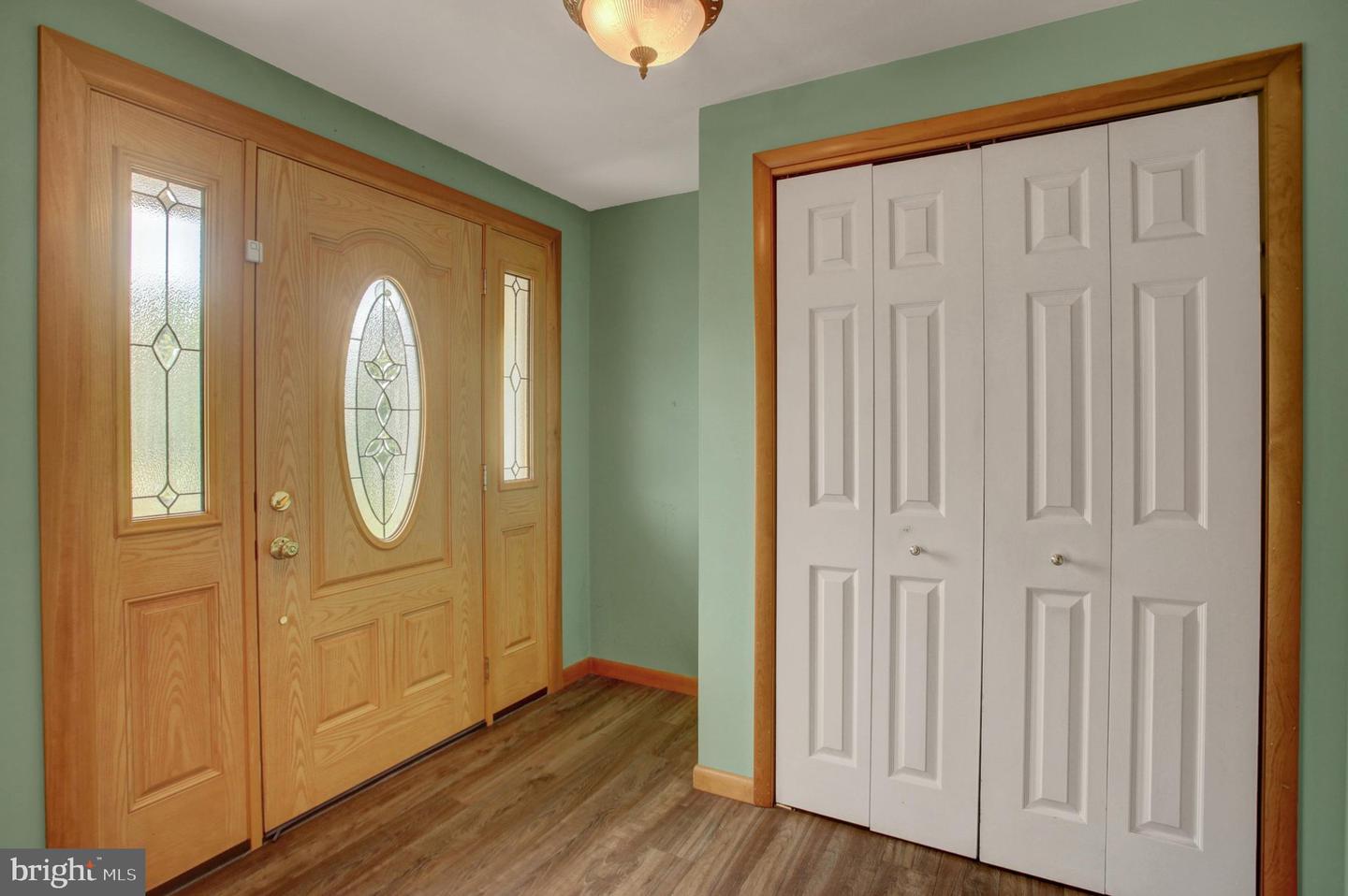 2424 Loop Road Property Photo 10