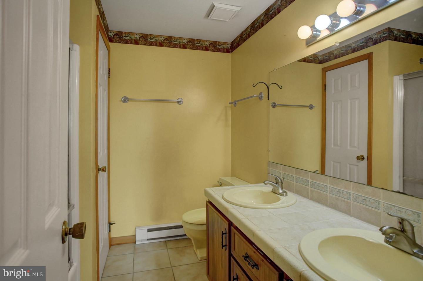 2424 Loop Road Property Photo 16