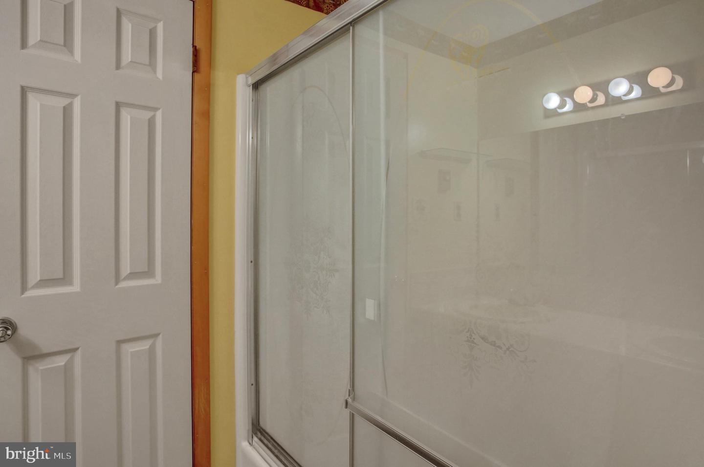 2424 Loop Road Property Photo 17