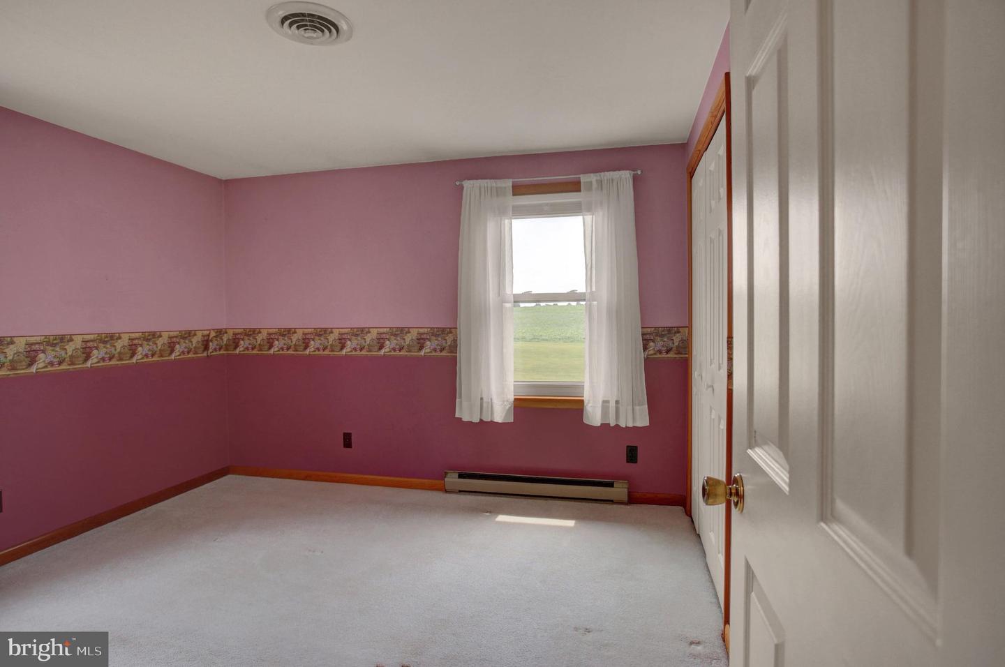2424 Loop Road Property Photo 18