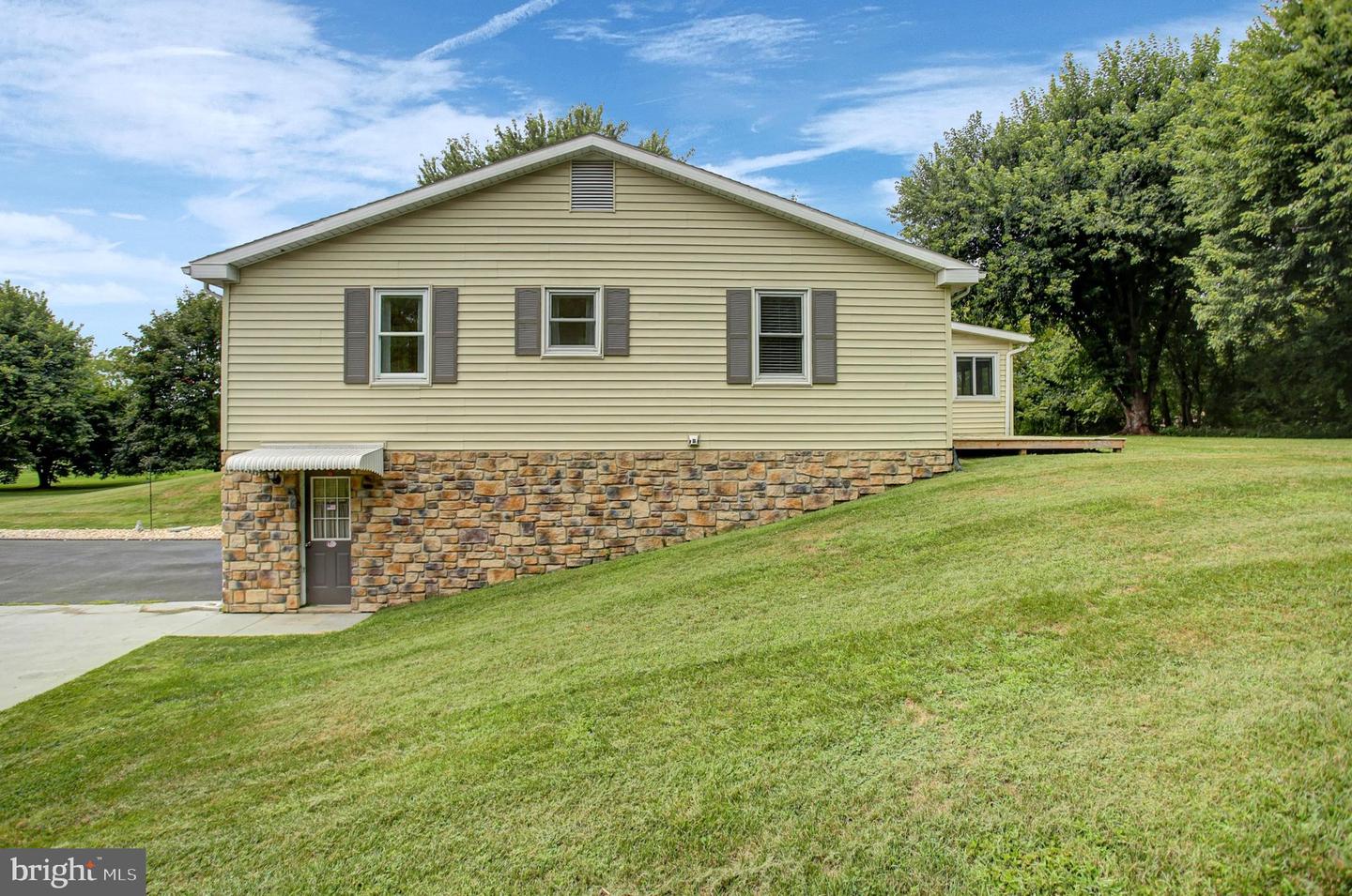 2424 Loop Road Property Photo 46