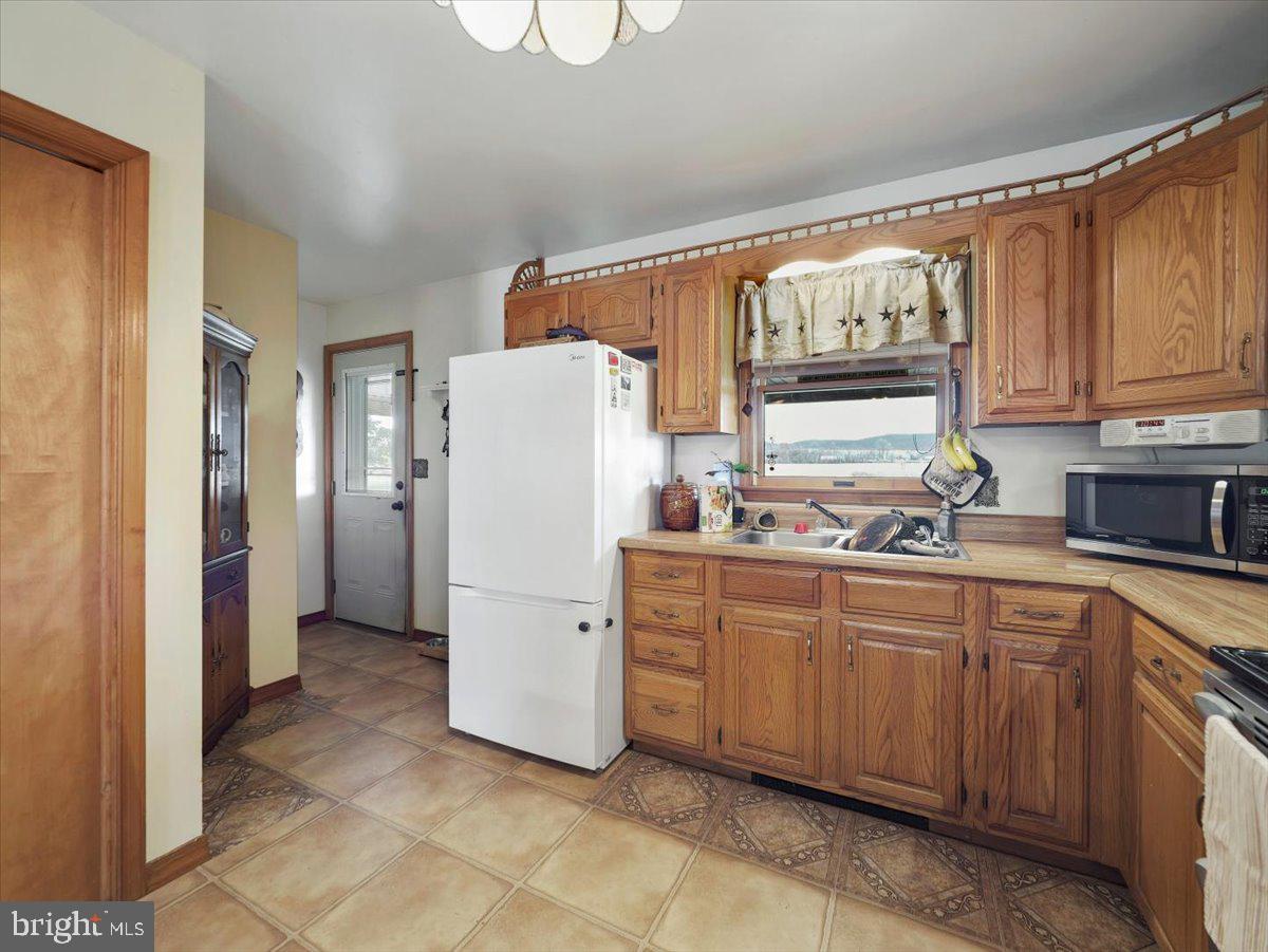 8750 Olde Scotland Rd Property Photo 12
