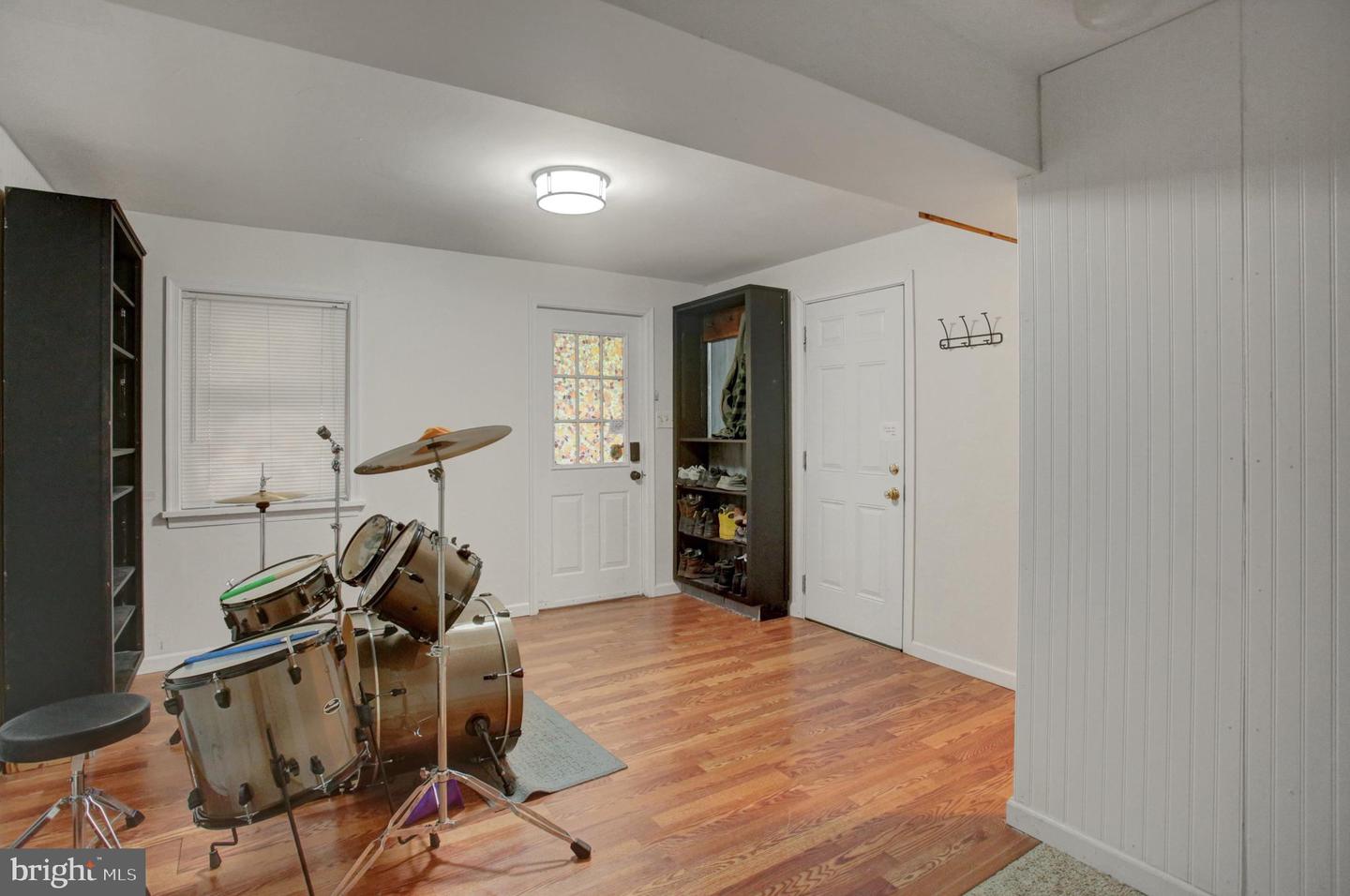 8140 Michaux Drive Property Photo 11