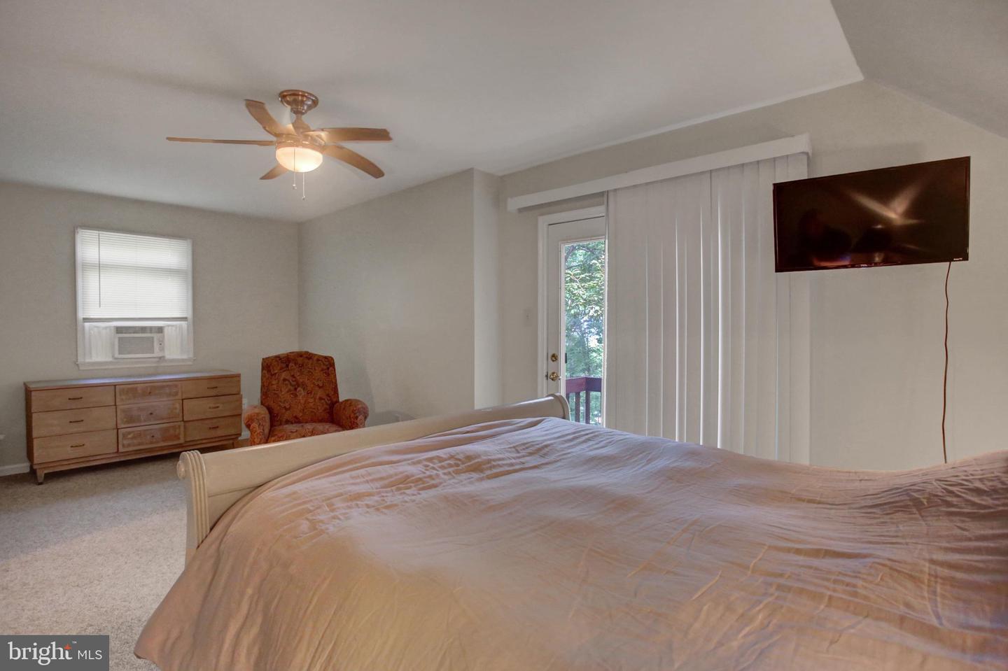 8140 Michaux Drive Property Photo 32