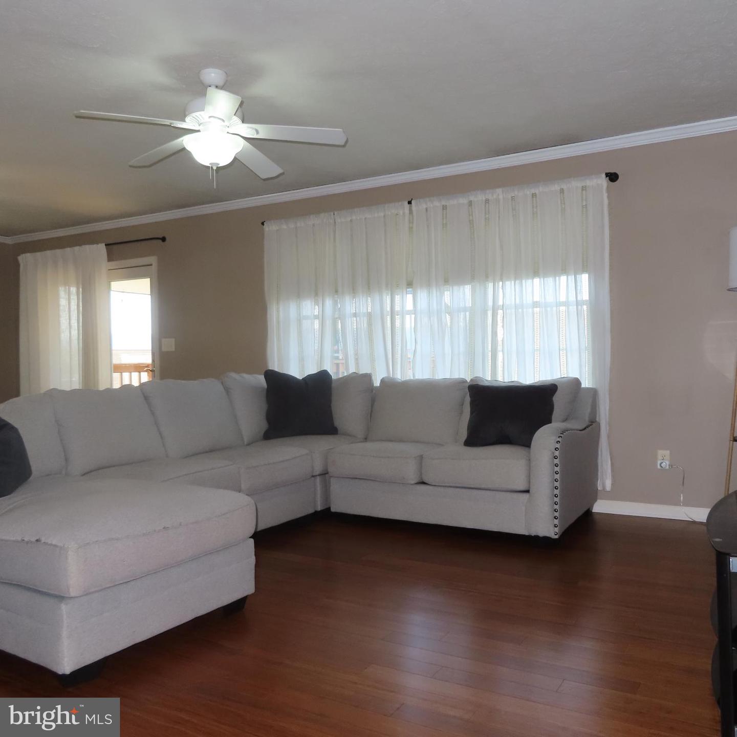 2325 Majestic Court #26 Property Photo 4