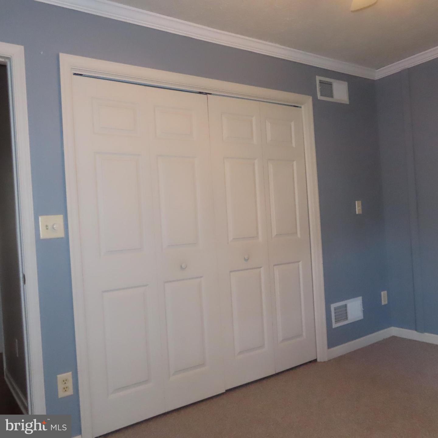 2325 Majestic Court #26 Property Photo 15