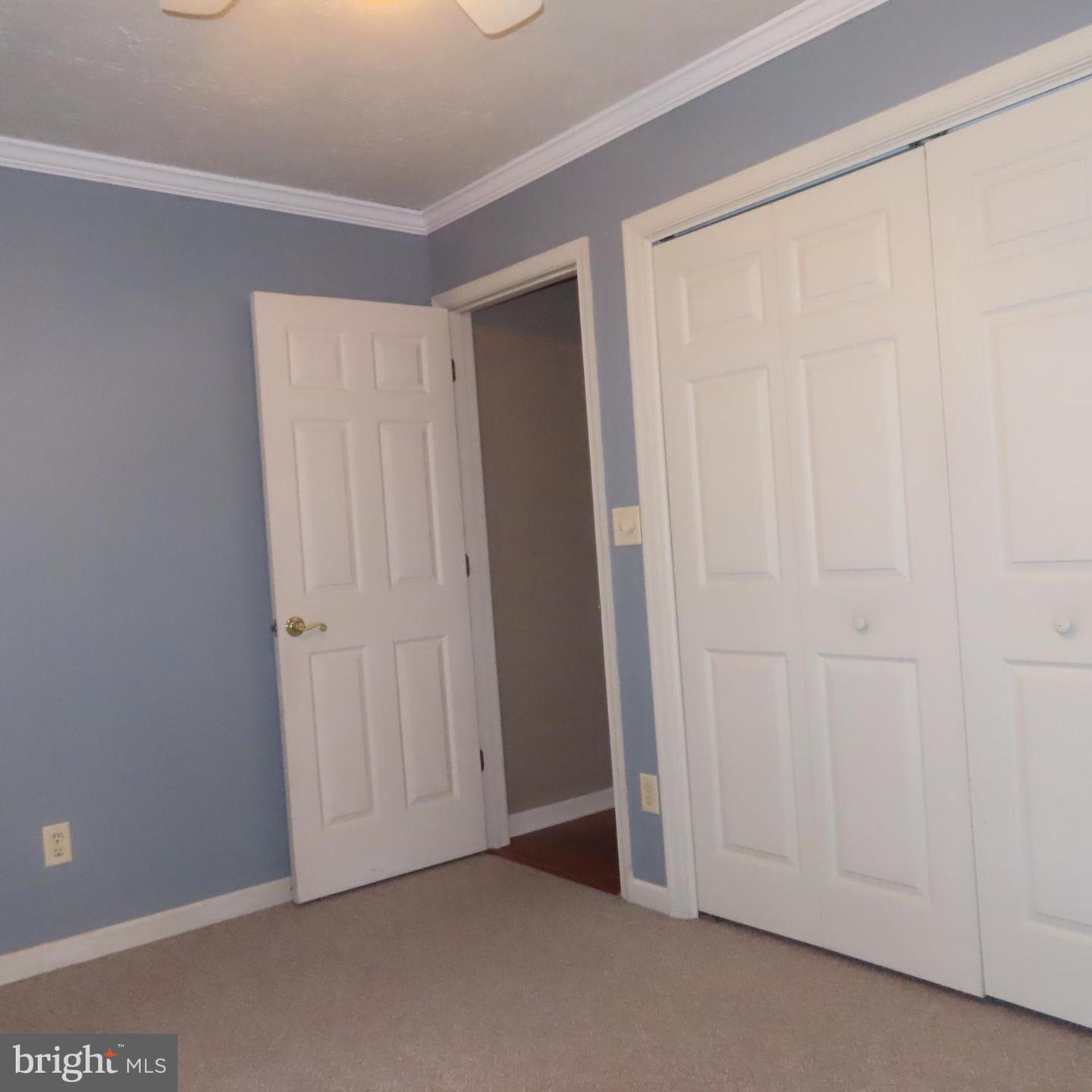 2325 Majestic Court #26 Property Photo 16