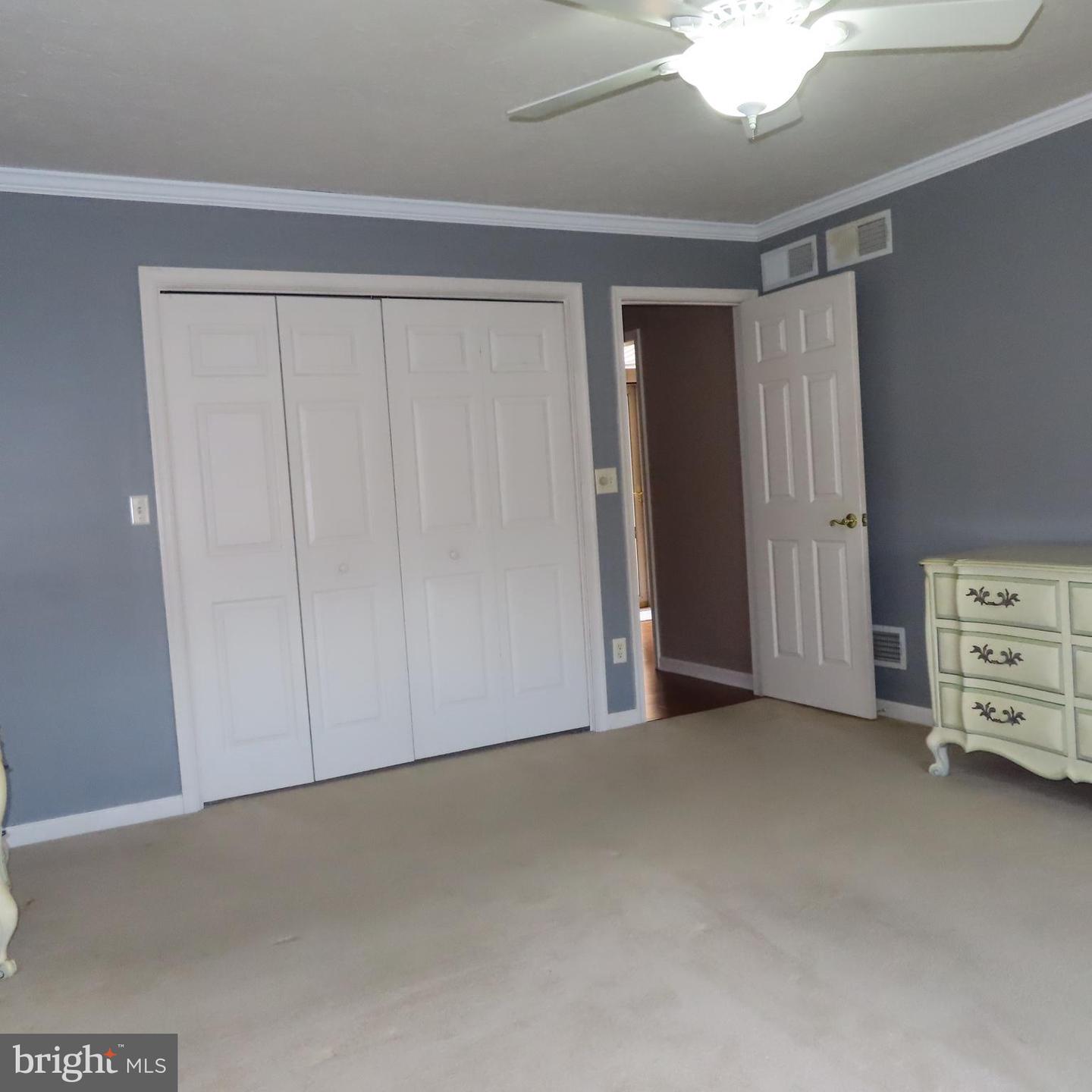 2325 Majestic Court #26 Property Photo 23