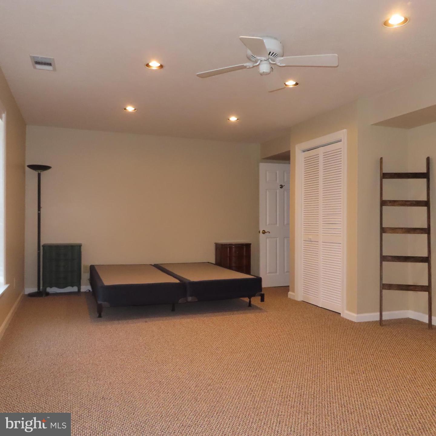 2325 Majestic Court #26 Property Photo 26