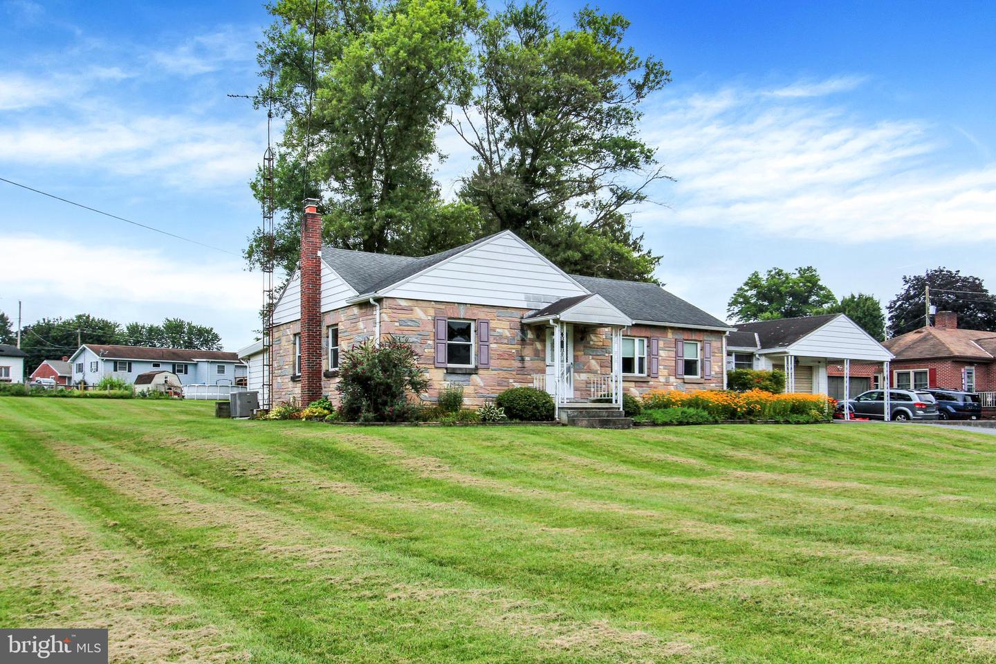 13038 Welty Road Property Photo 2