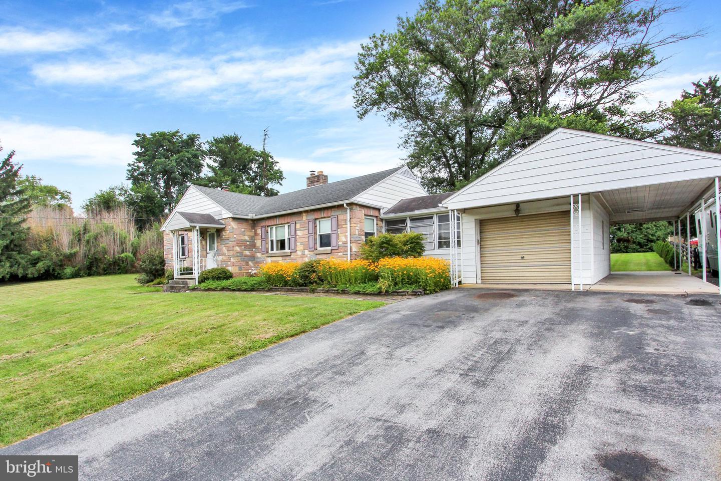 13038 Welty Road Property Photo 3