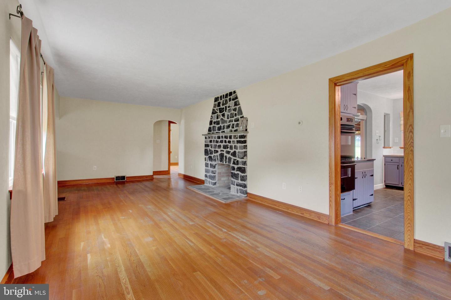 13038 Welty Road Property Photo 7
