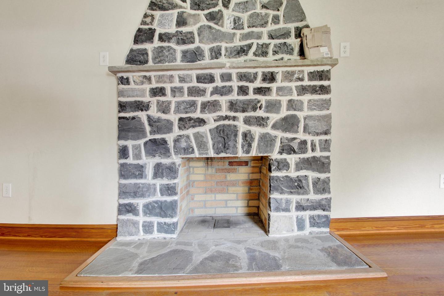 13038 Welty Road Property Photo 8