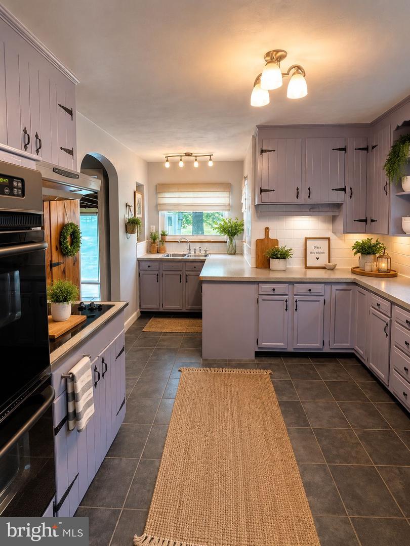13038 Welty Road Property Photo 10
