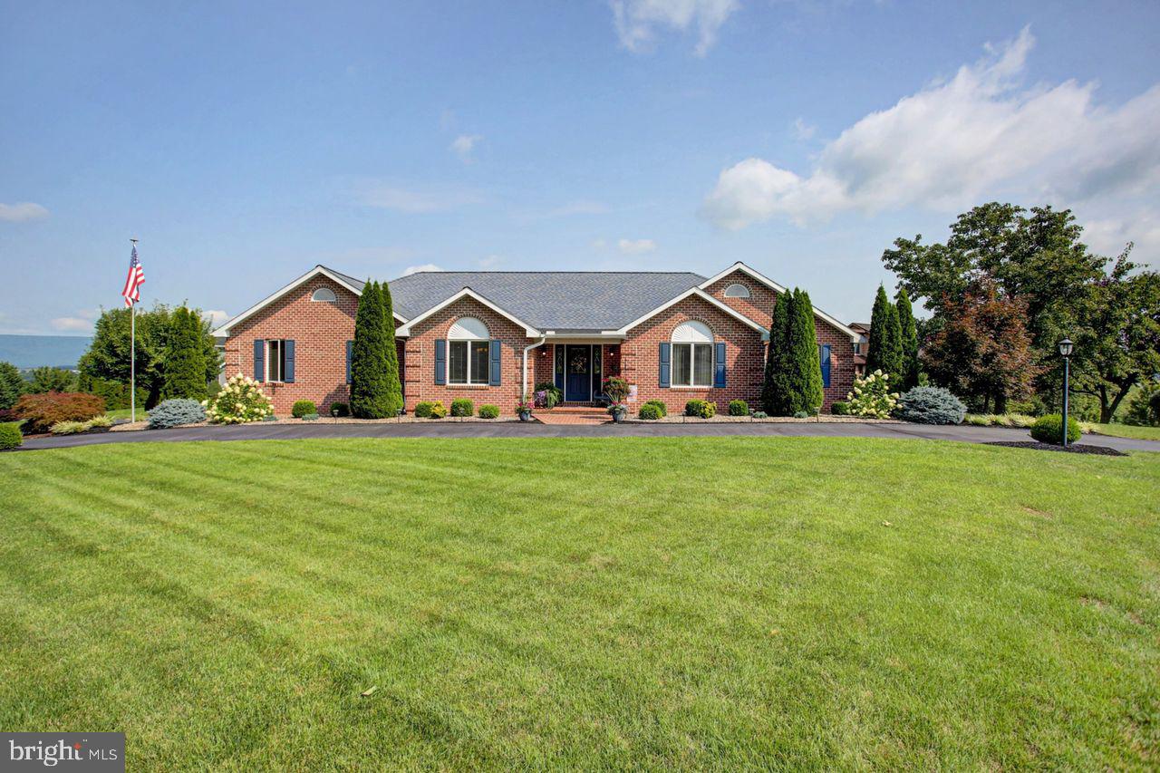 1403 Majestic Dr Property Photo 1