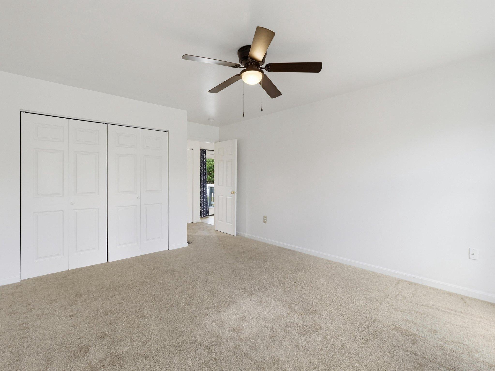1901 Clinton Ave Property Photo 15