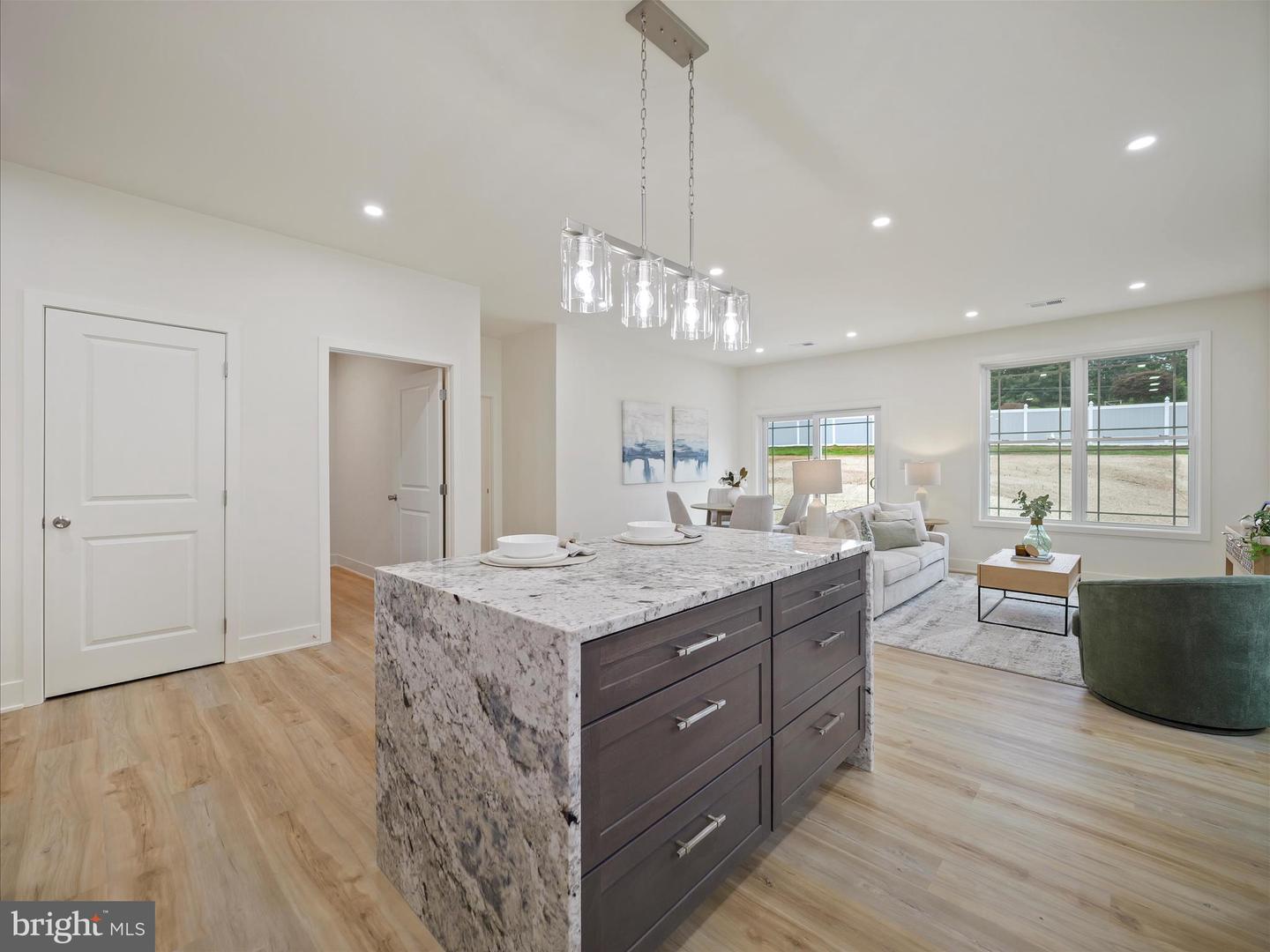 11797 Mystic Rock Lane S Property Photo 8