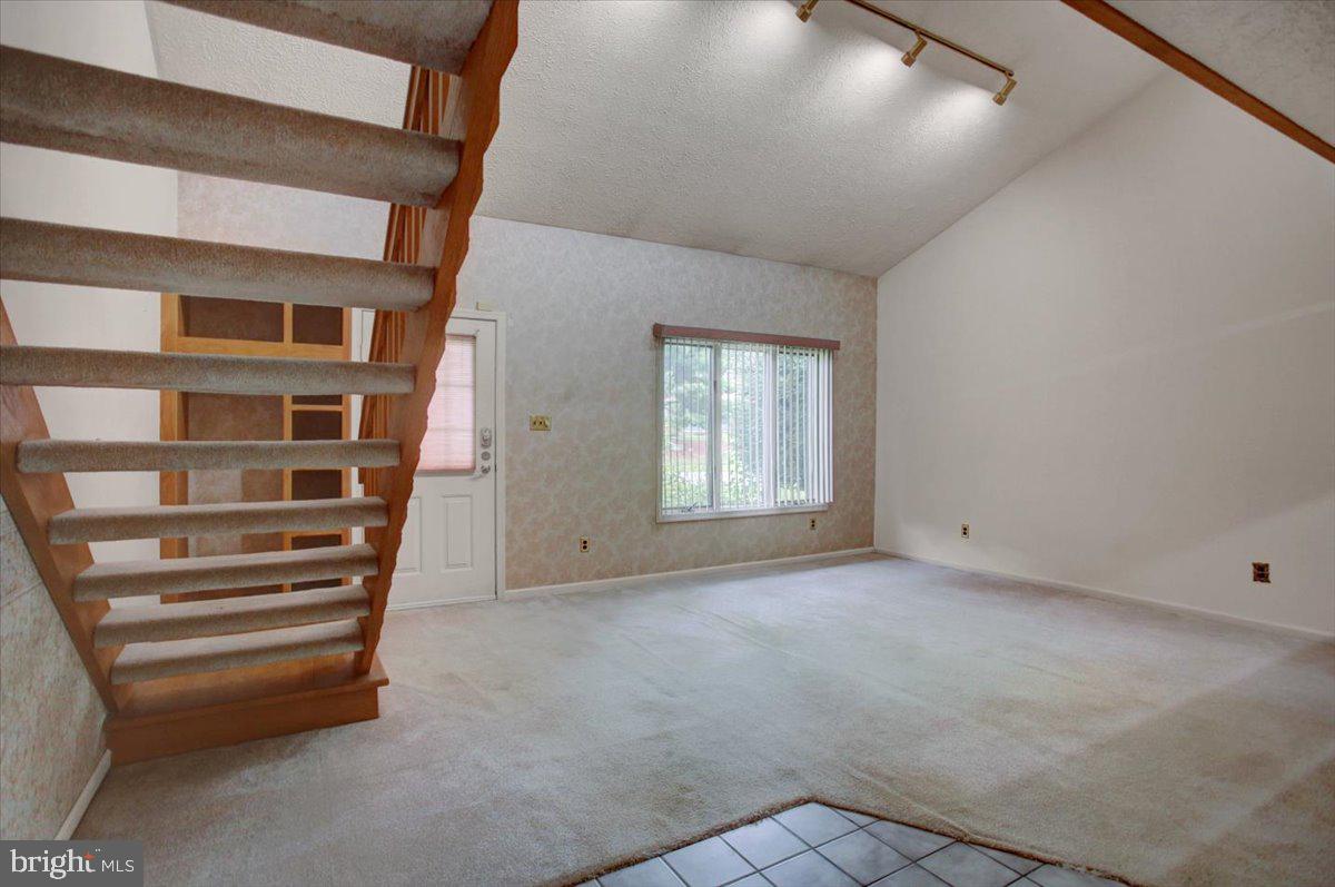 351 Stonegate Court Property Photo 15