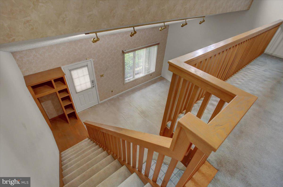 351 Stonegate Court Property Photo 20