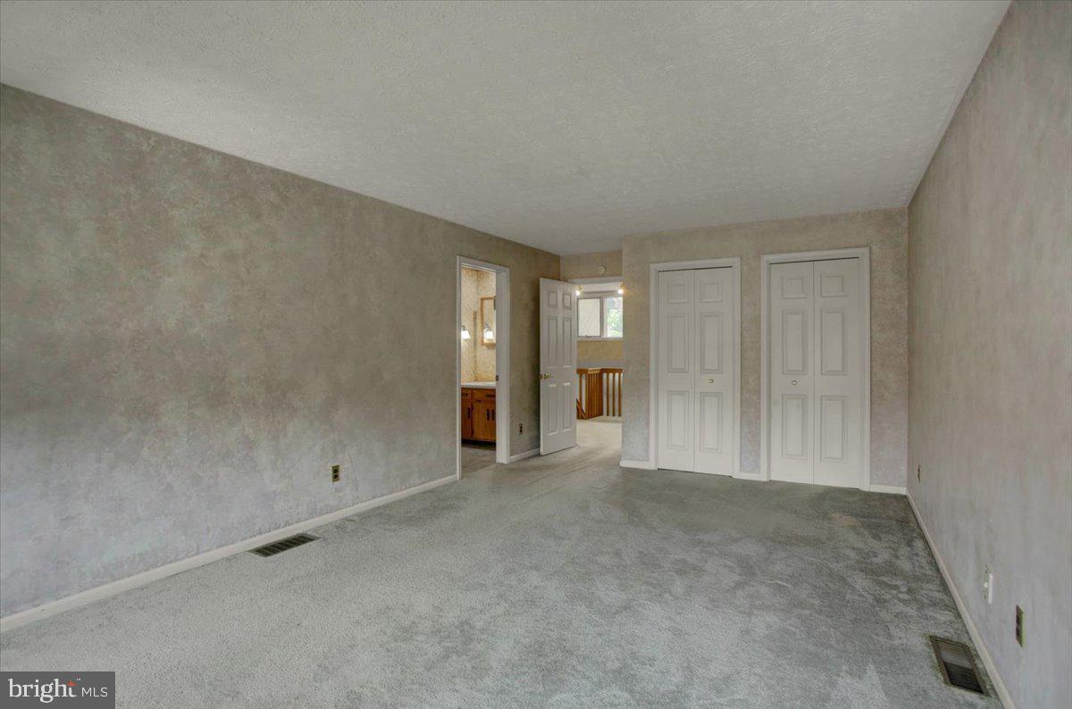 351 Stonegate Court Property Photo 24