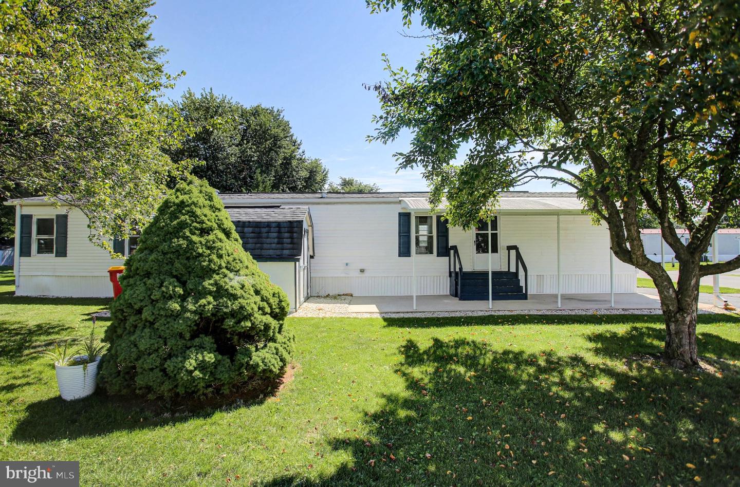 355 Cameo Dr Property Photo 1