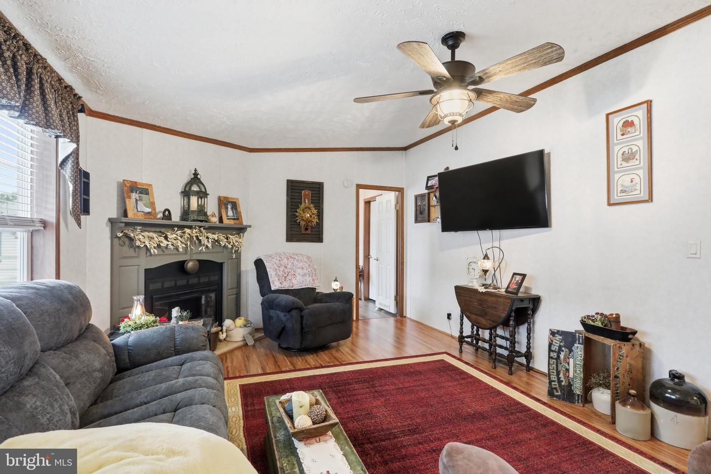 5613 Classic Court Property Photo 7