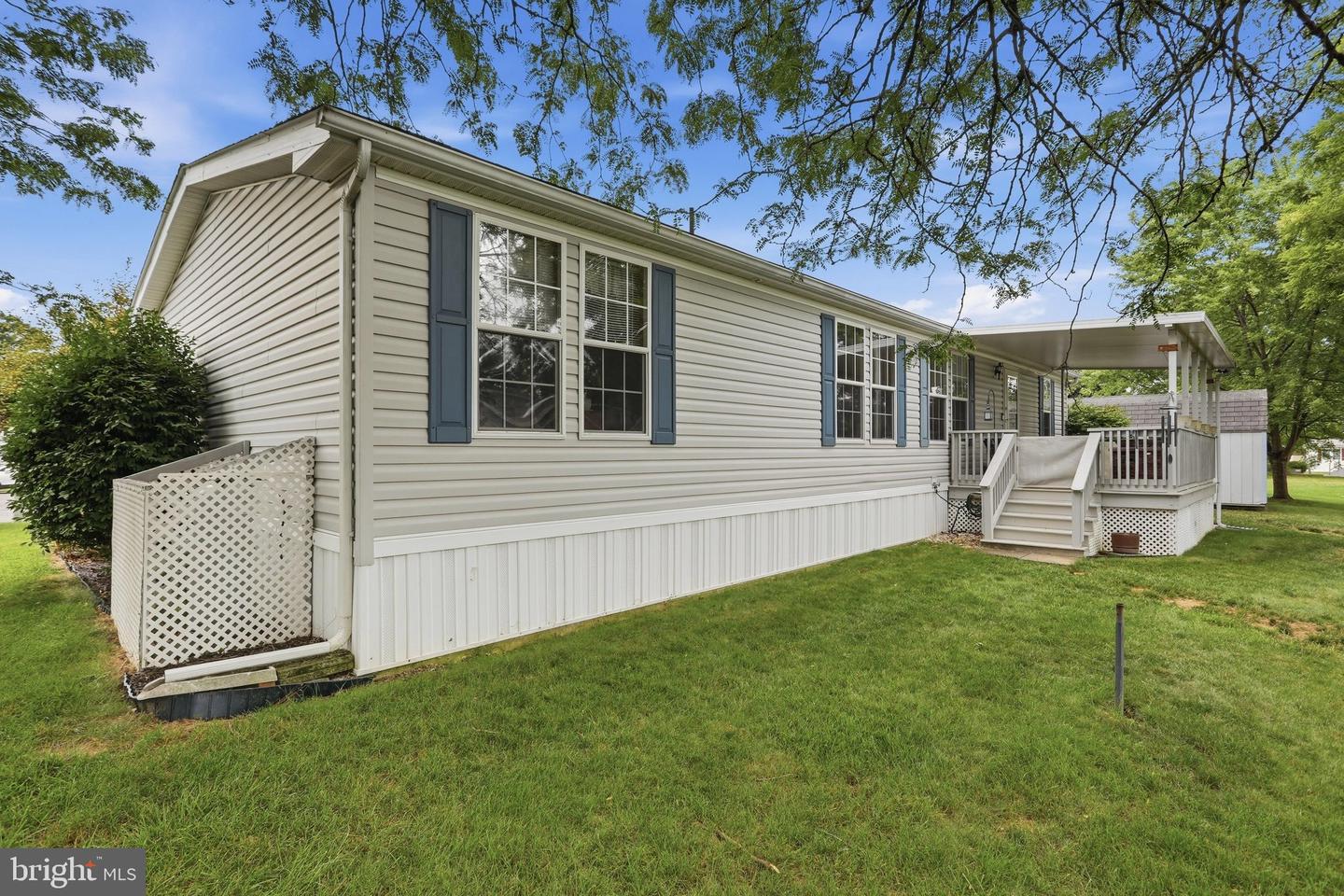 5613 Classic Court Property Photo 33