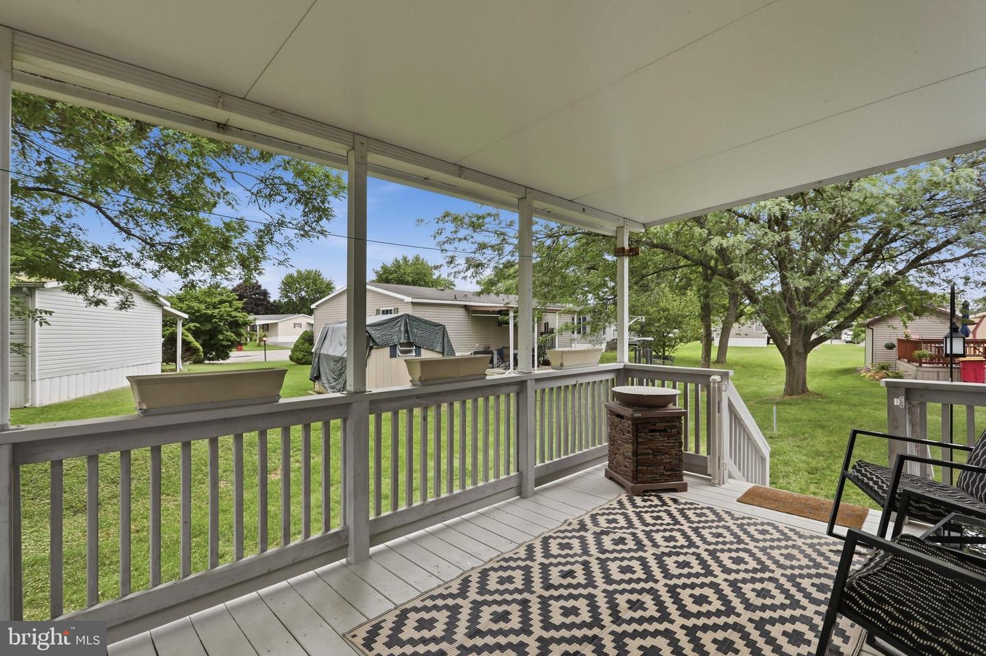 5613 Classic Court Property Photo 35