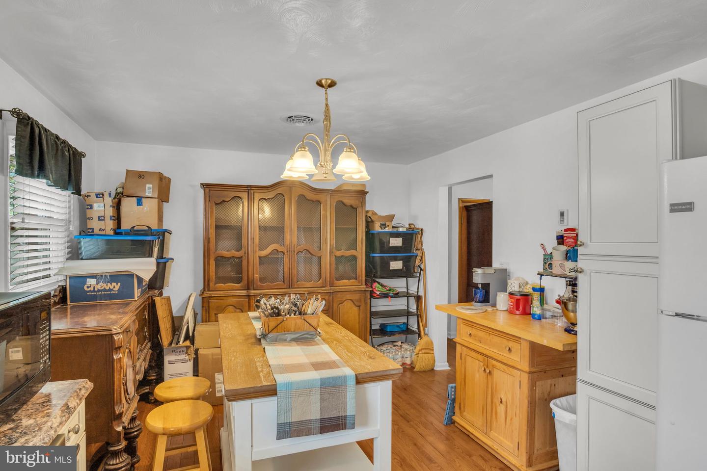 301 Catherine St Property Photo 19