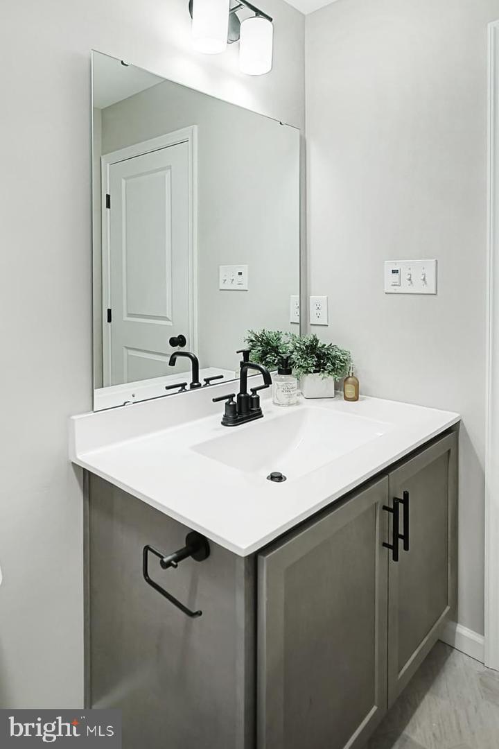 Abbey Plan On Crestwood Dr #lot 23 Property Photo 4