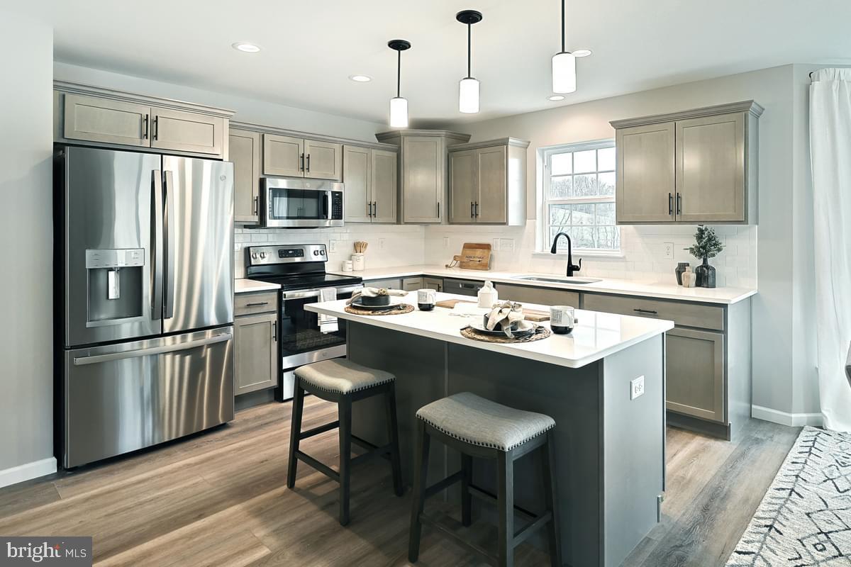Abbey Plan On Crestwood Dr #lot 23 Property Photo 6