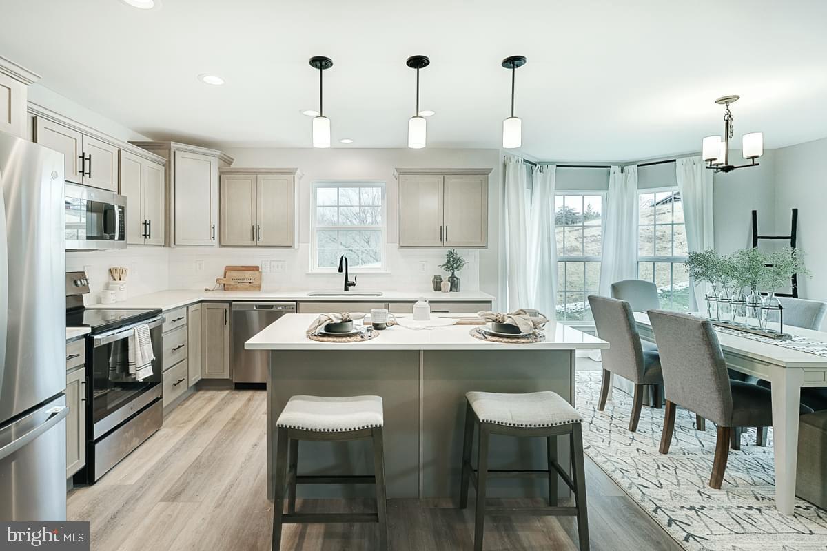 Abbey Plan On Crestwood Dr #lot 23 Property Photo 8