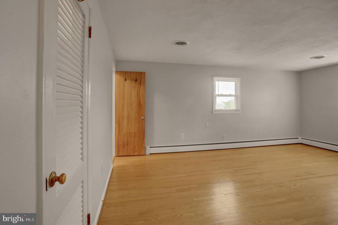 221 Harvest Lane Property Photo 24