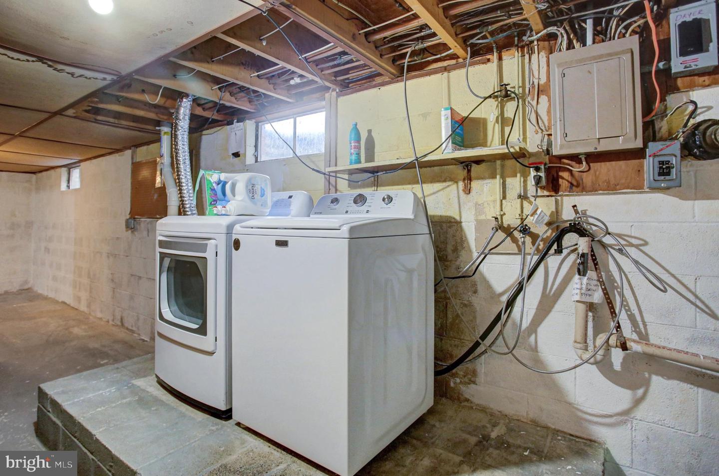 221 Harvest Lane Property Photo 43