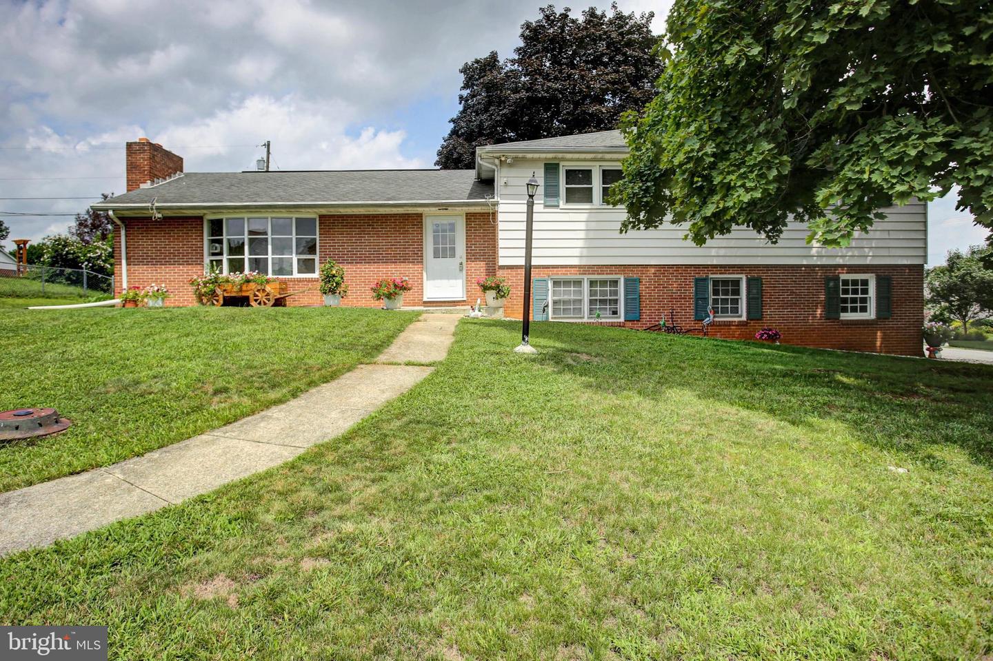 221 Harvest Lane Property Photo 47