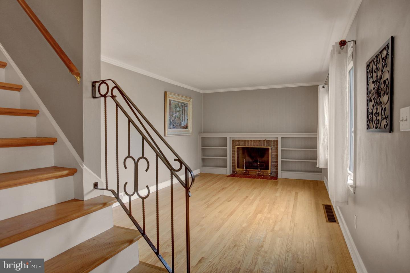 571 Highland Avenue Property Photo 6