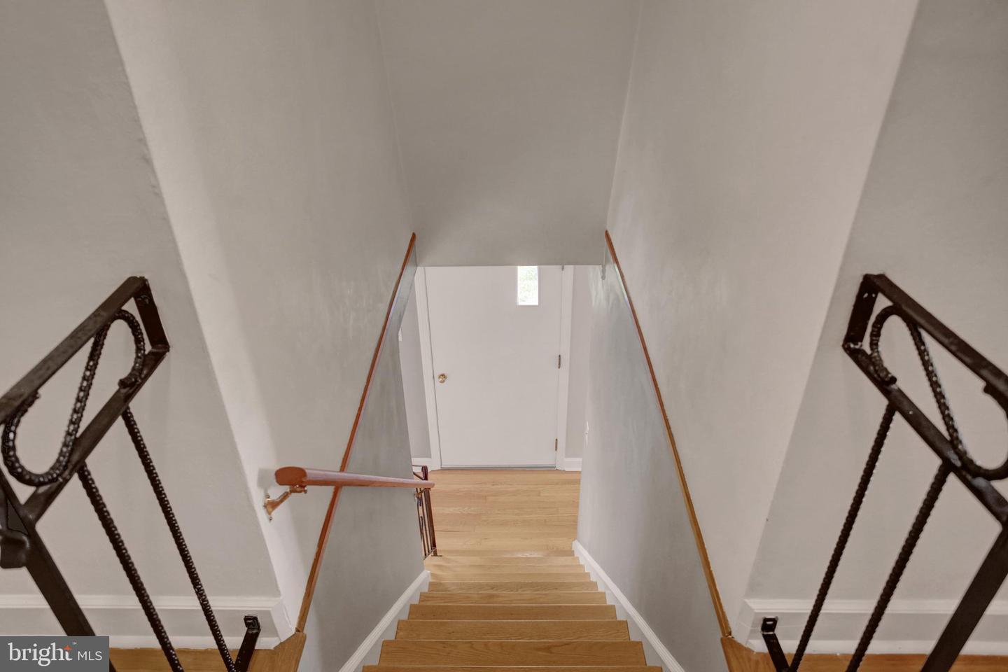 571 Highland Avenue Property Photo 25