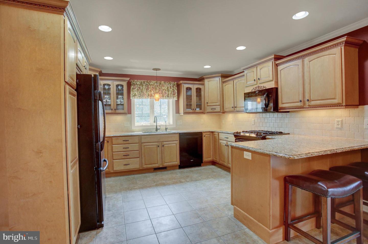 3208 Baltusrol Dr Property Photo 28