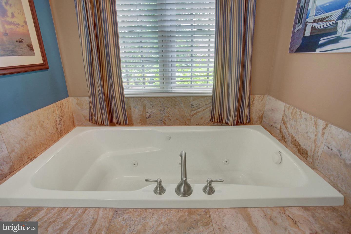 3208 Baltusrol Dr Property Photo 40