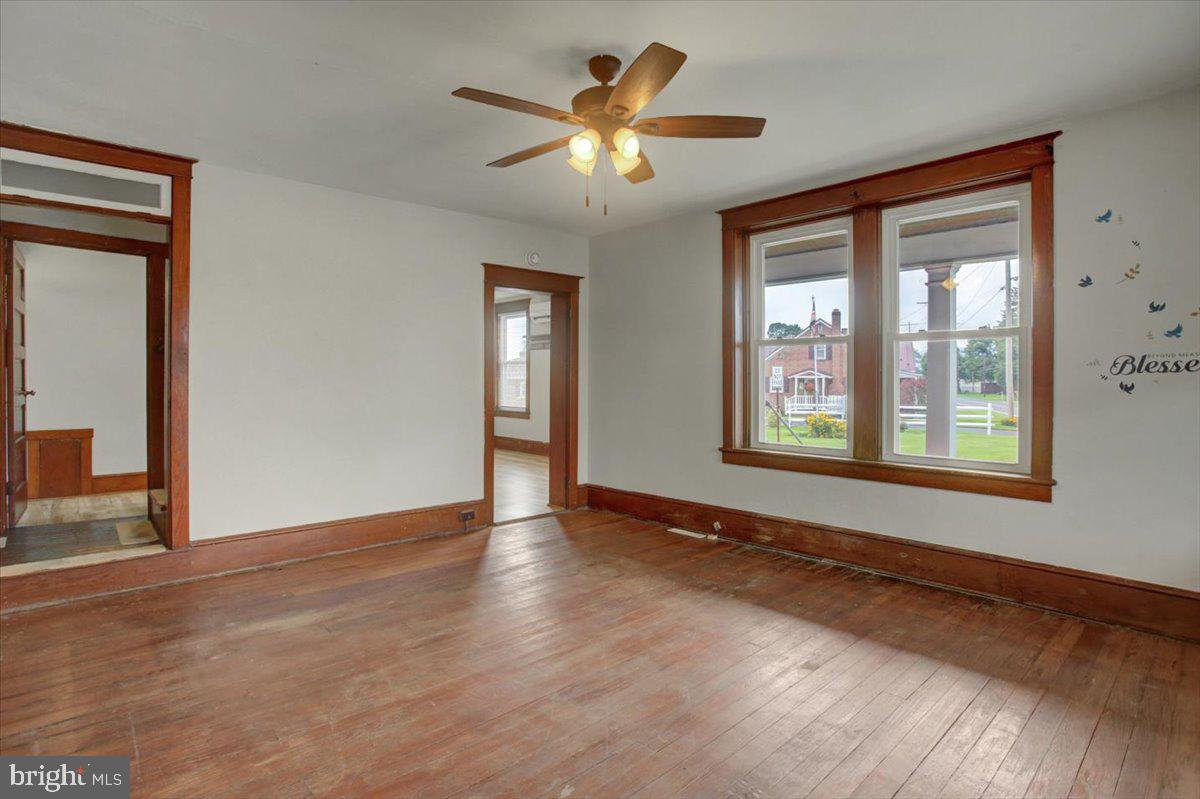 6448 Orrstown Rd Property Photo 5