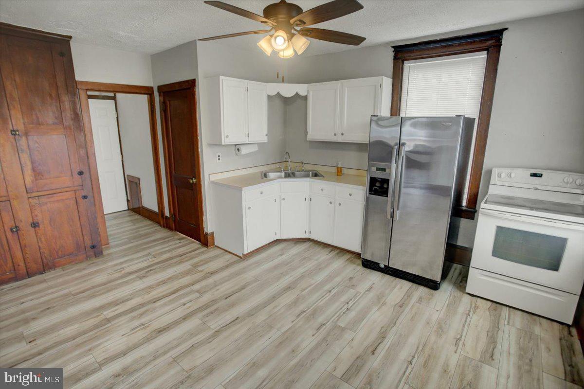 6448 Orrstown Rd Property Photo 11