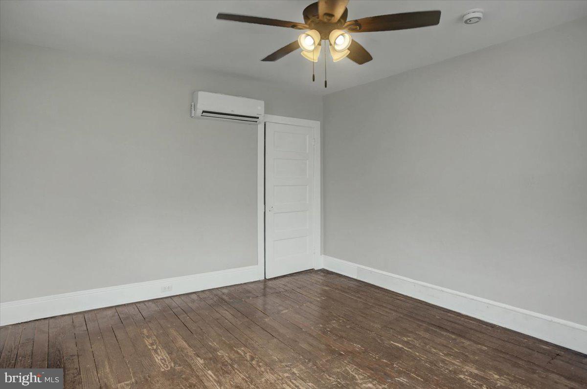 6448 Orrstown Rd Property Photo 17