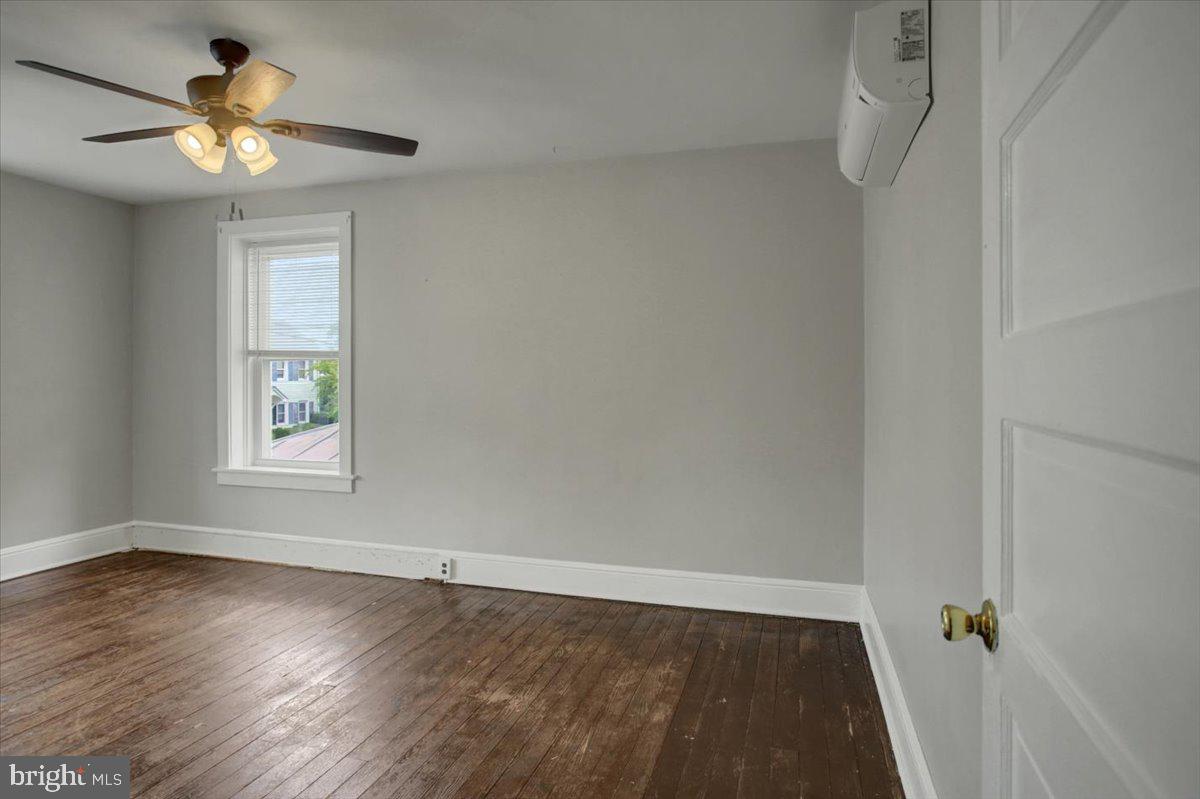 6448 Orrstown Rd Property Photo 18